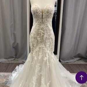 Essense of Australia D2888